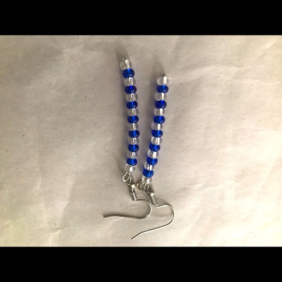 BLUE AND CLEAR BEADED EARRINGS - Picture 2 of 2